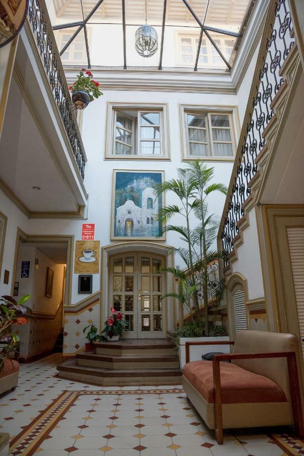 La Orquidea Hotel 3*